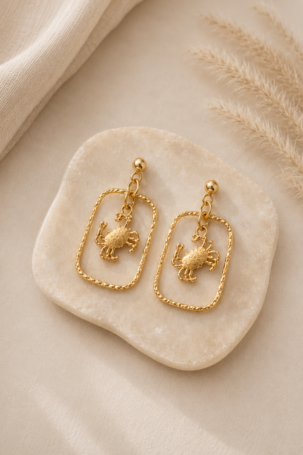 Caranguejo (Earrings)