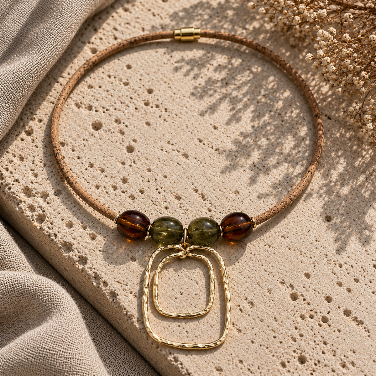 Fado Amber Frame Necklace