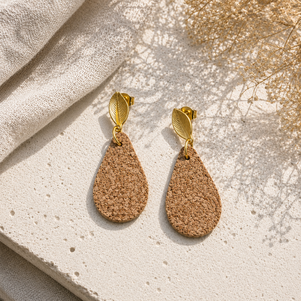 Pera Gold Earrings