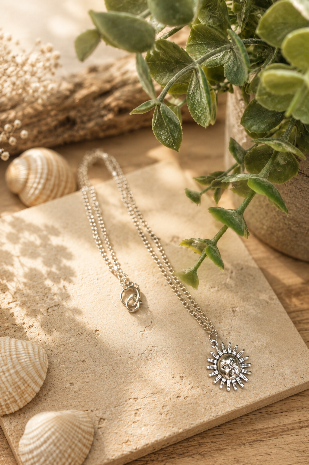 Sol (Necklace)