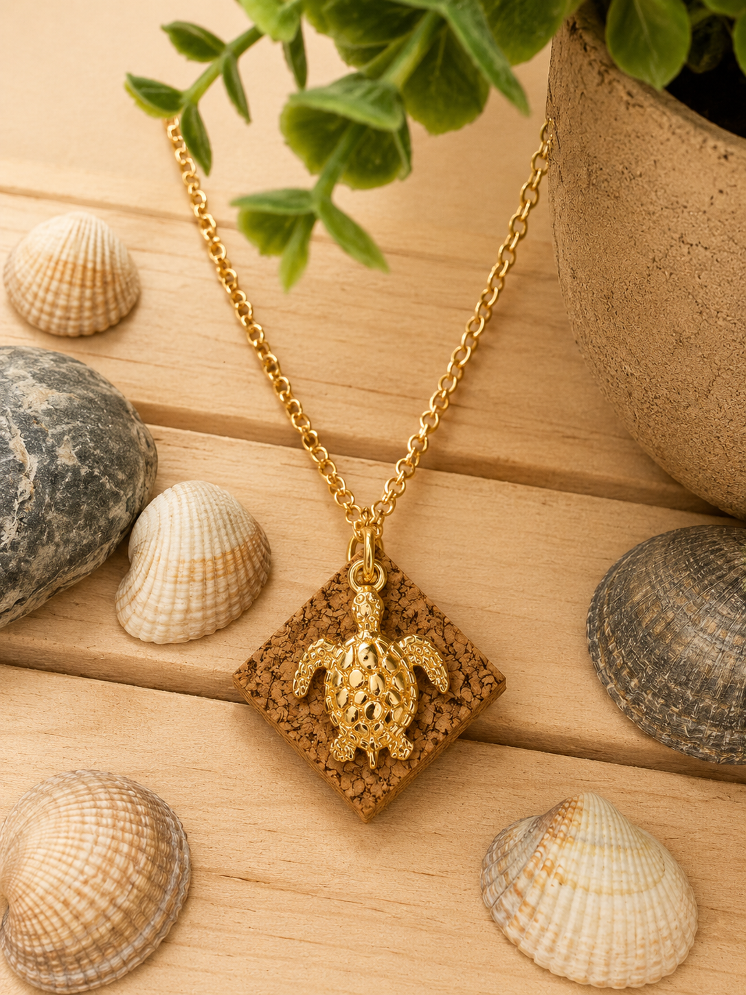 Tartaruga Necklace